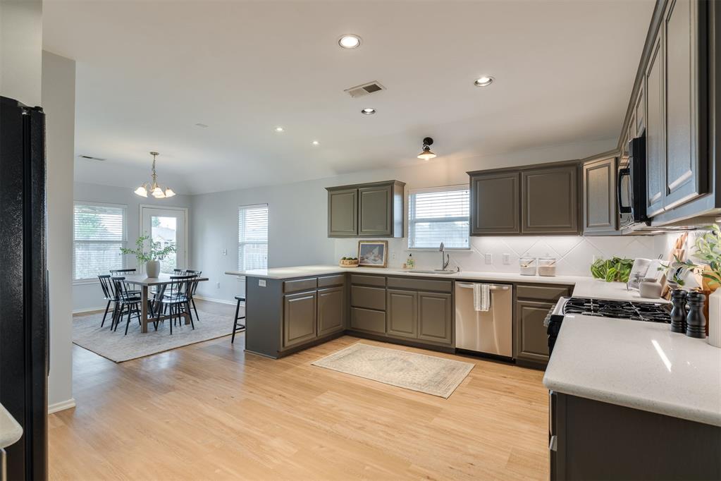 405 Bright Angel Trail Property Photo 12