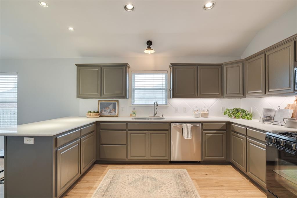 405 Bright Angel Trail Property Photo 13