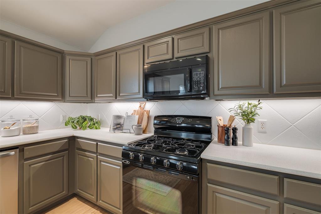 405 Bright Angel Trail Property Photo 16