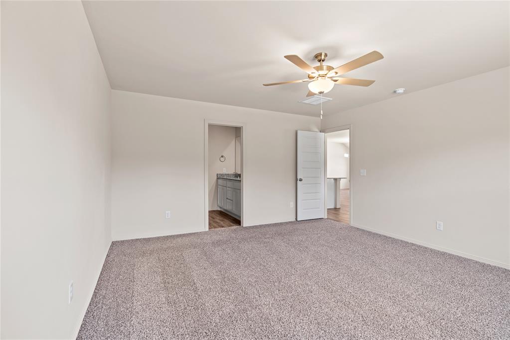 4653 Lincoln Landing Property Photo 12