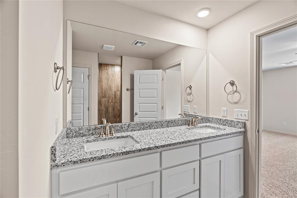 4653 Lincoln Landing Property Photo 14