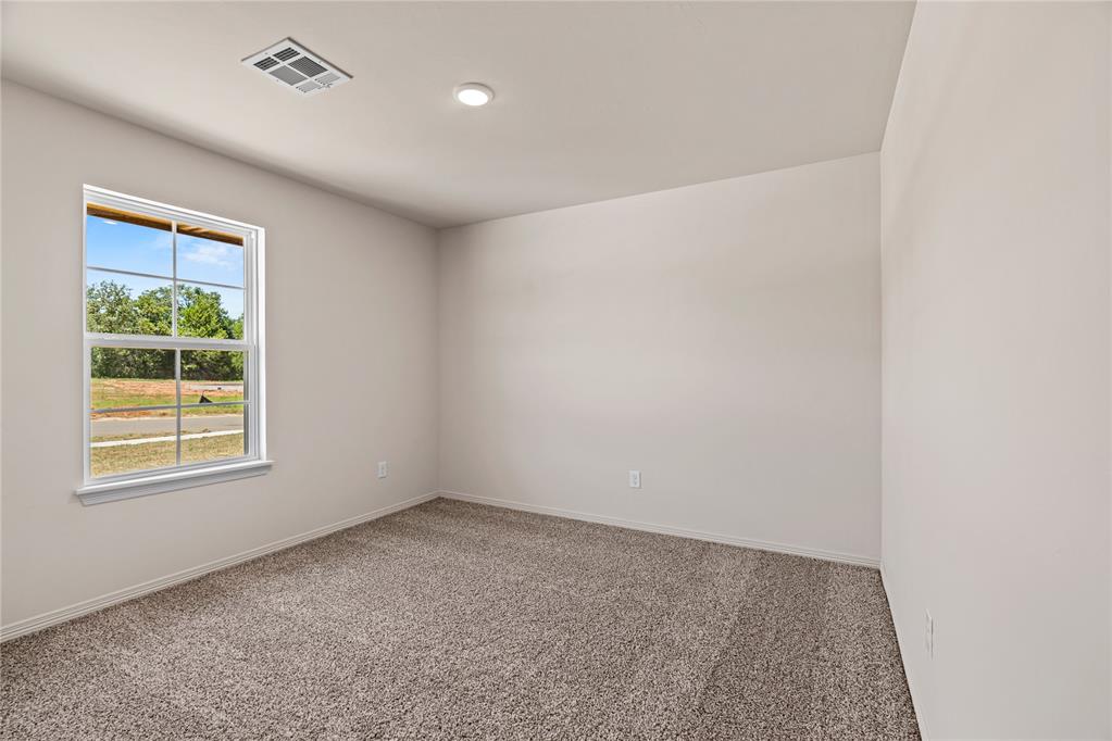 4653 Lincoln Landing Property Photo 18