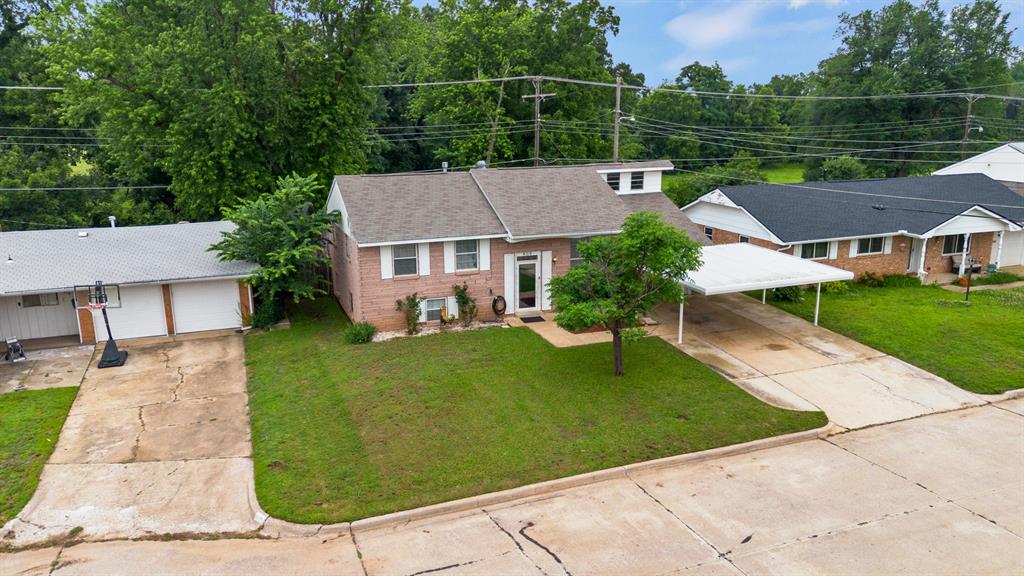 409 Vickie Drive Property Photo 1