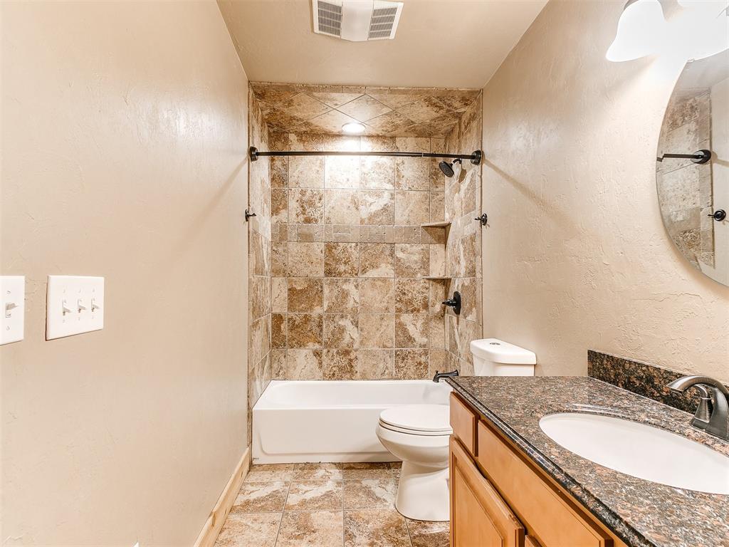 613 S Avery Street Property Photo 19