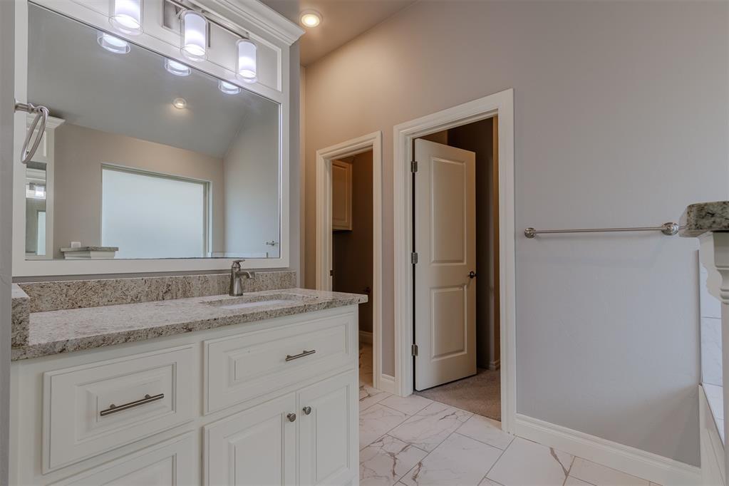 12916 Ponderosa Boulevard Property Photo 20