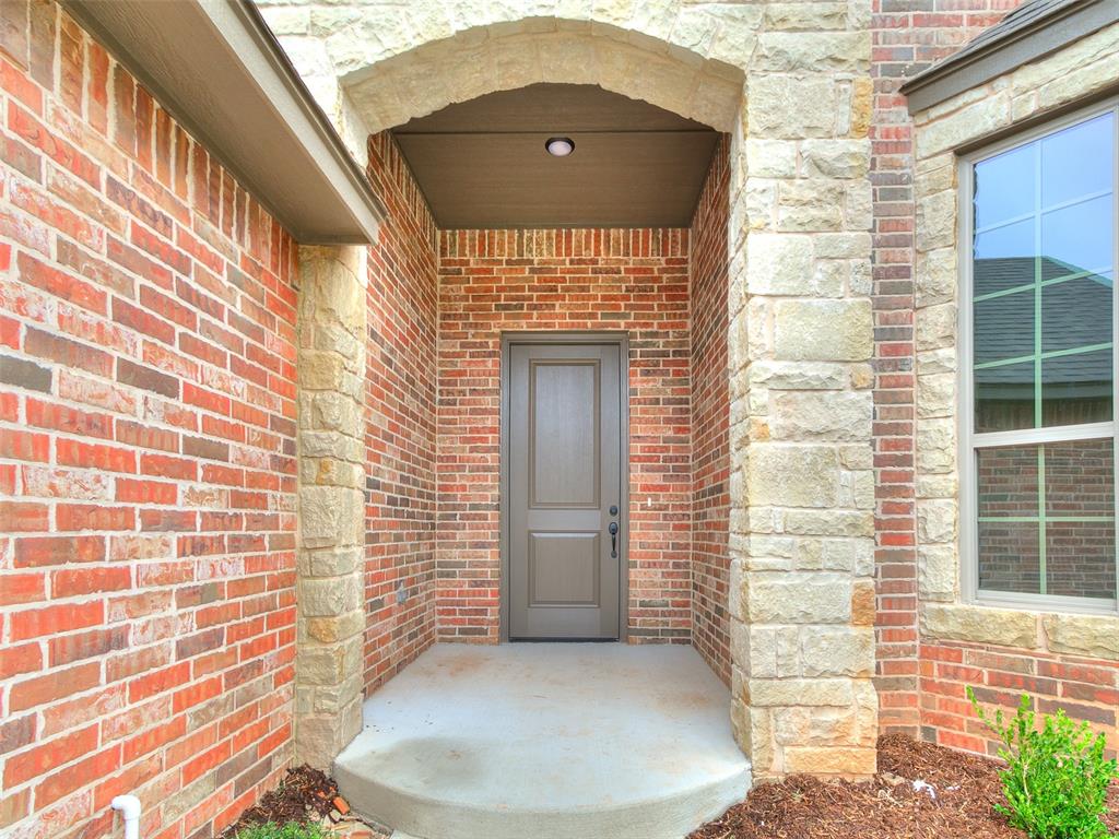 14613 Brantwood Circle Property Photo 2