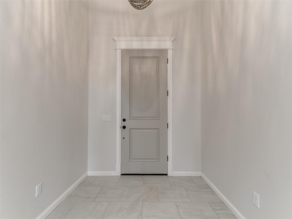 14613 Brantwood Circle Property Photo 3