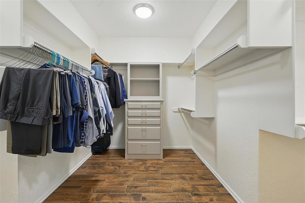 2108 Woodhill Road Property Photo 14