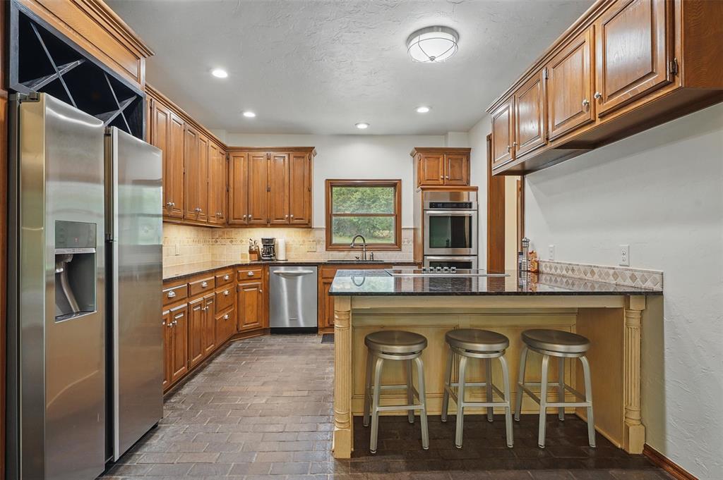 2108 Woodhill Road Property Photo 19