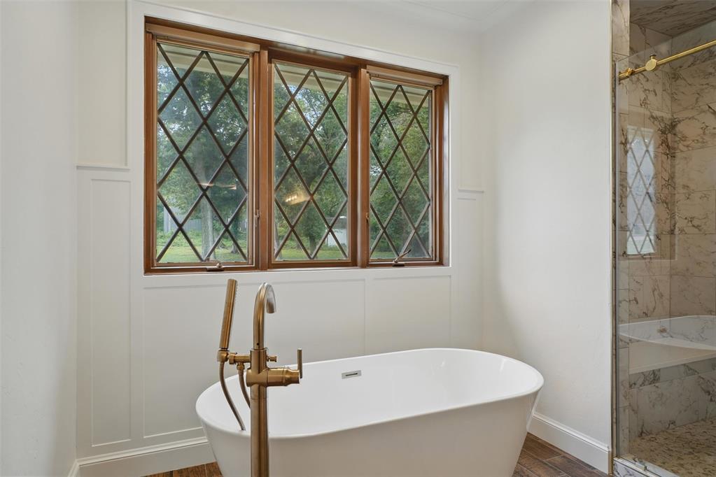 2108 Woodhill Road Property Photo 22