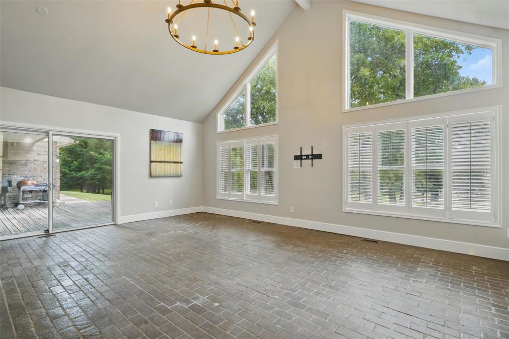 2108 Woodhill Road Property Photo 37