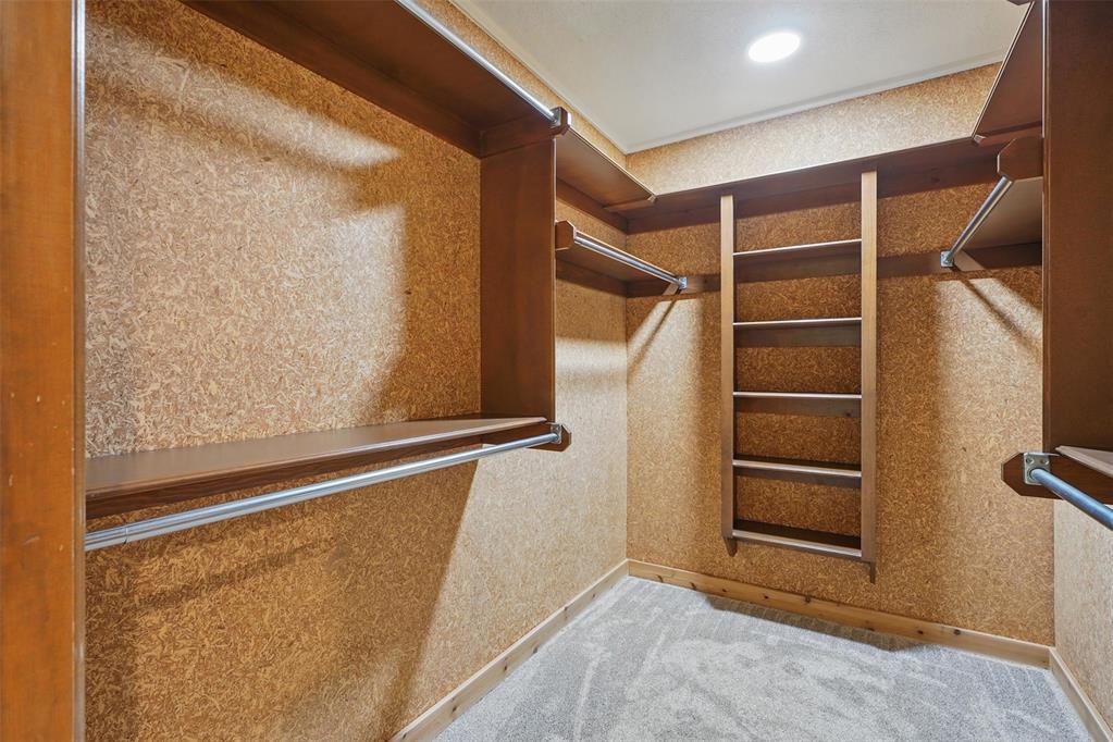 2108 Woodhill Road Property Photo 41