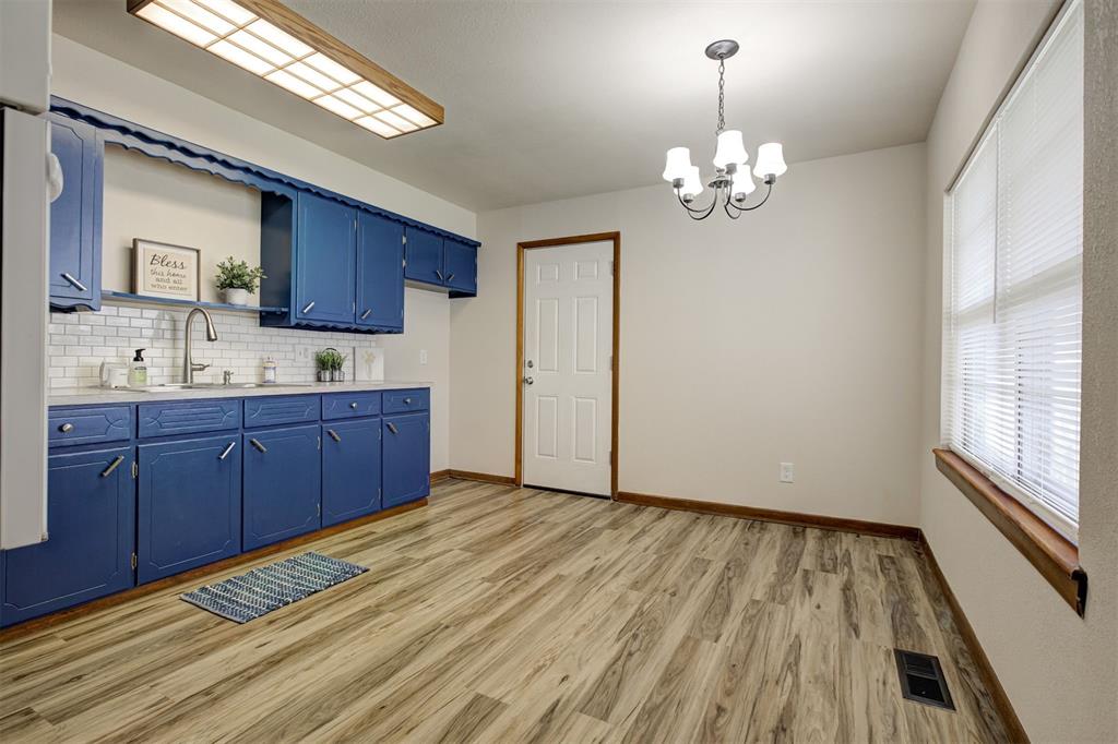 520 Se 47th Street Property Photo 11