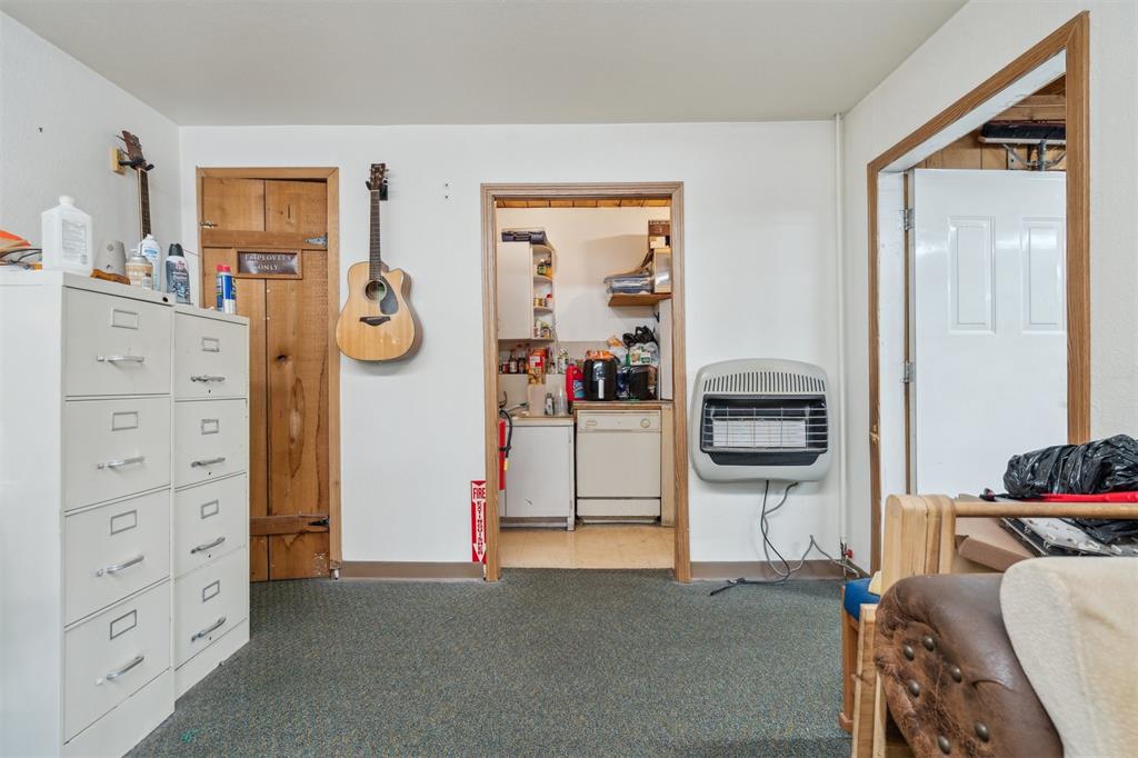 325 S Sooner Road Property Photo 6