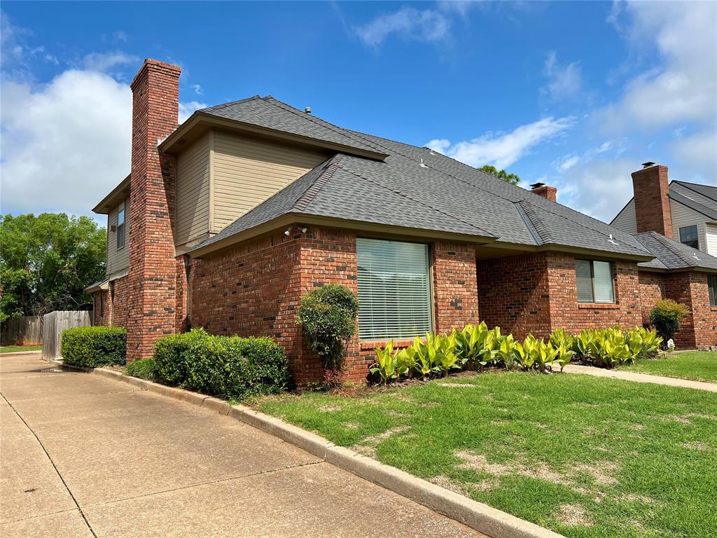 11921 Shady Trail Lane Property Photo 1
