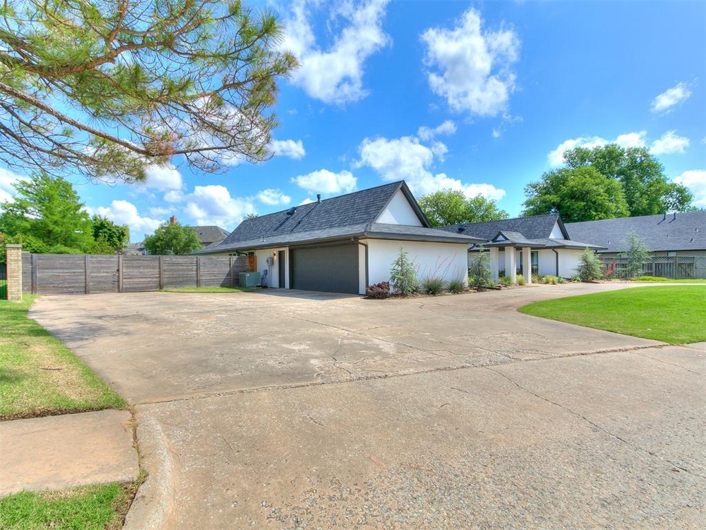 4107 Northhampton Drive Property Photo 6