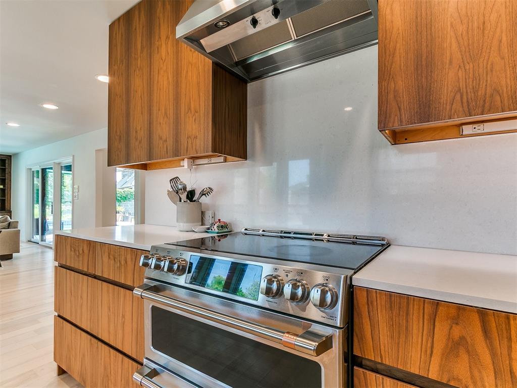 4107 Northhampton Drive Property Photo 18