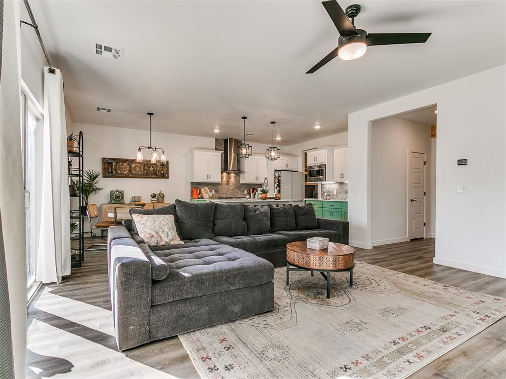 8324 Nw 151st Terrace Property Photo 7