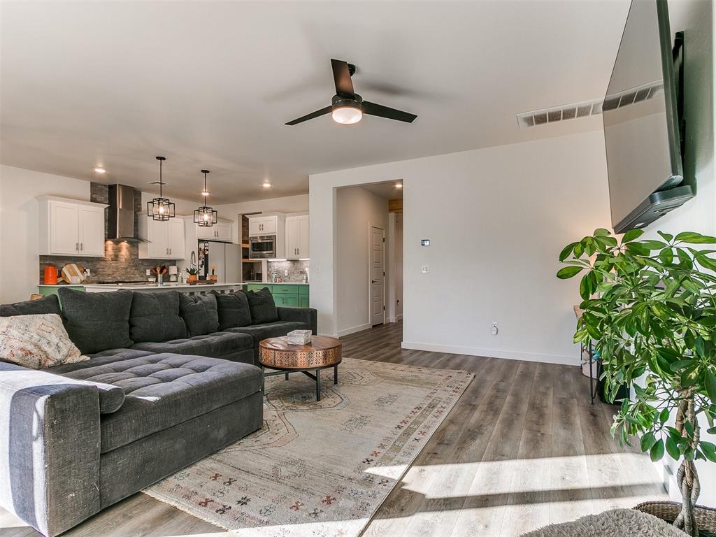 8324 Nw 151st Terrace Property Photo 8