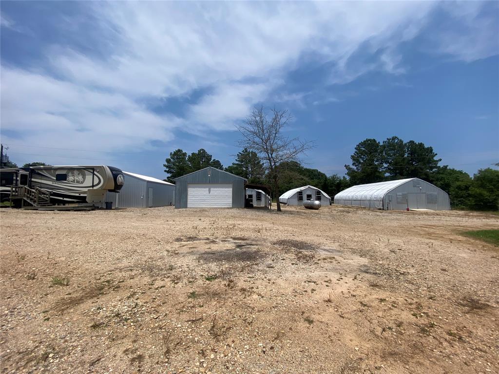 76 Woodland Lane Property Photo 6