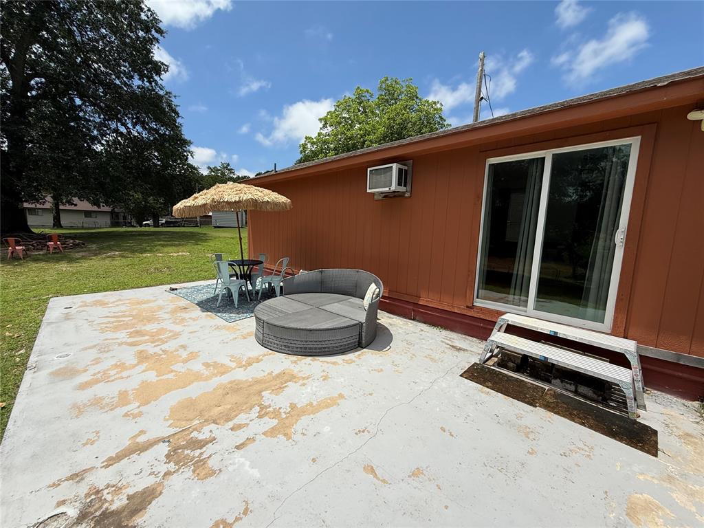 410052 E 1103 Road Property Photo 4