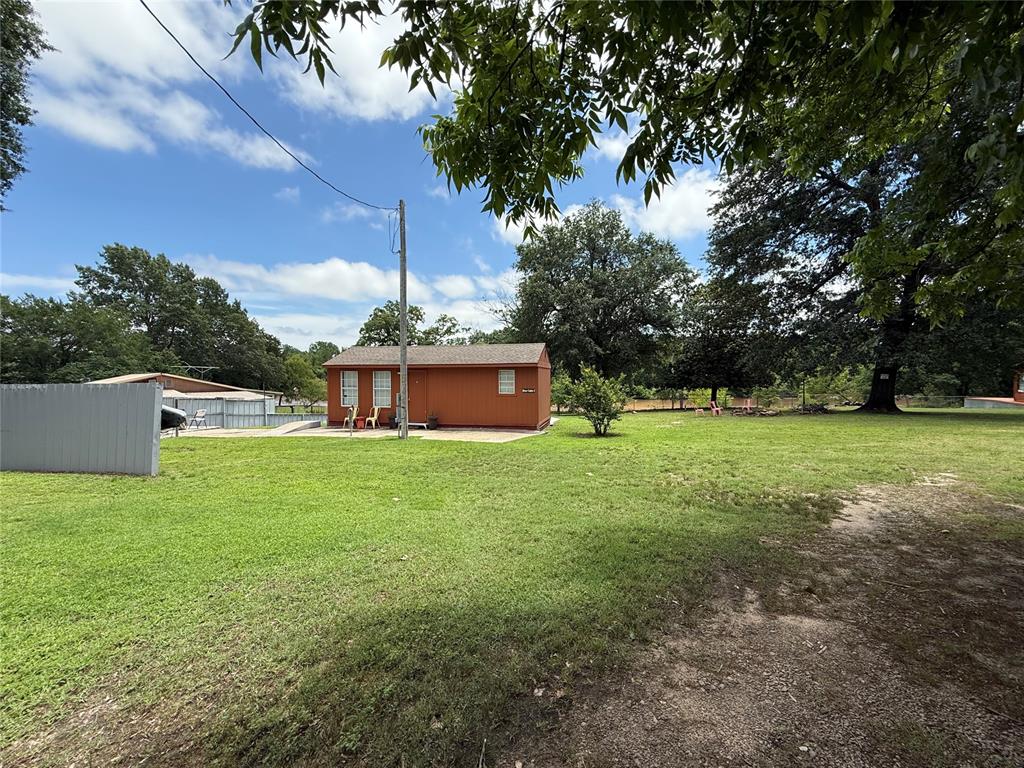 410052 E 1103 Road Property Photo 12