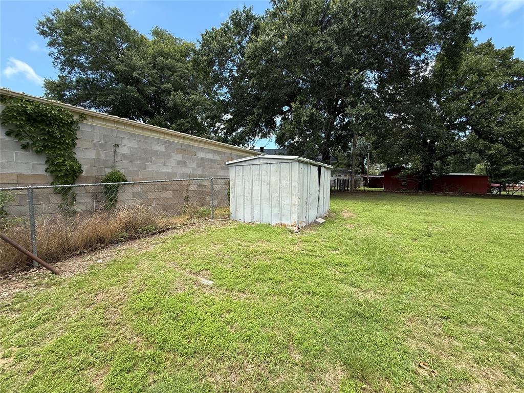 410052 E 1103 Road Property Photo 32