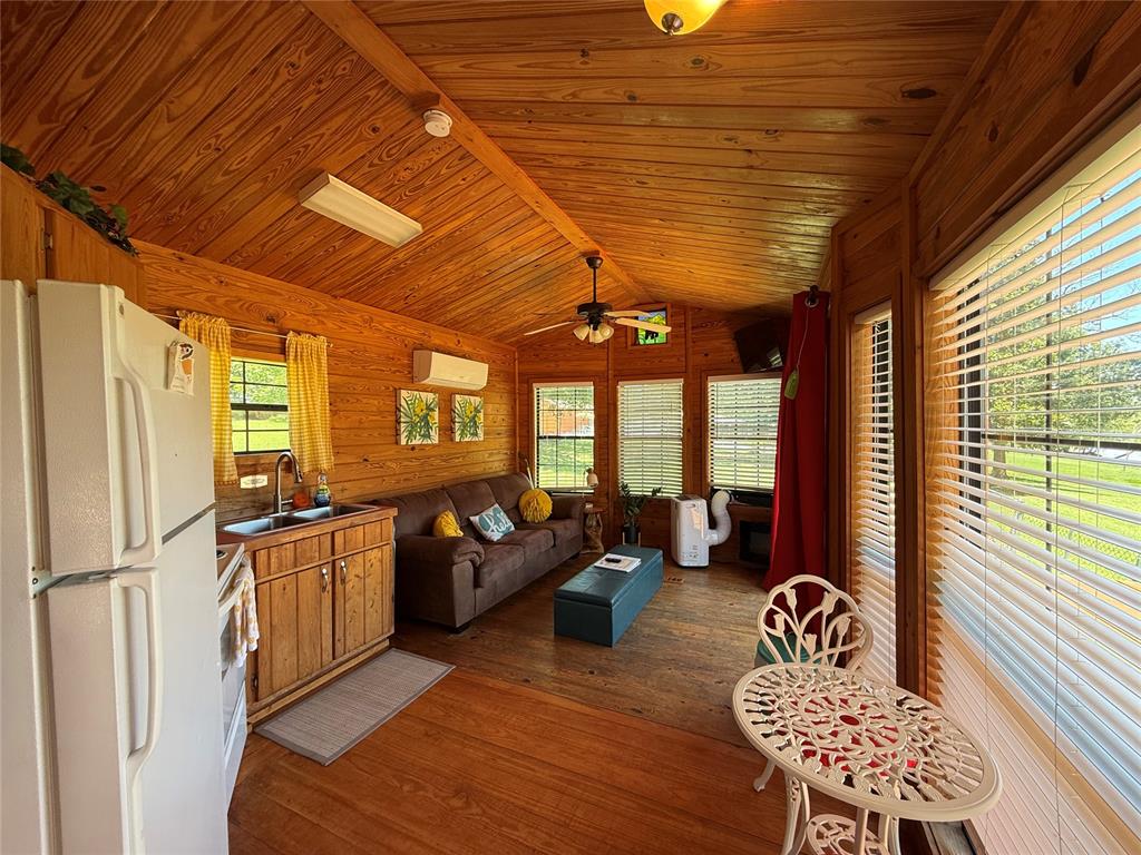 410052 E 1103 Road Property Photo 40
