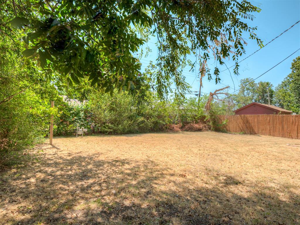 1414 Oxford Way Property Photo 33