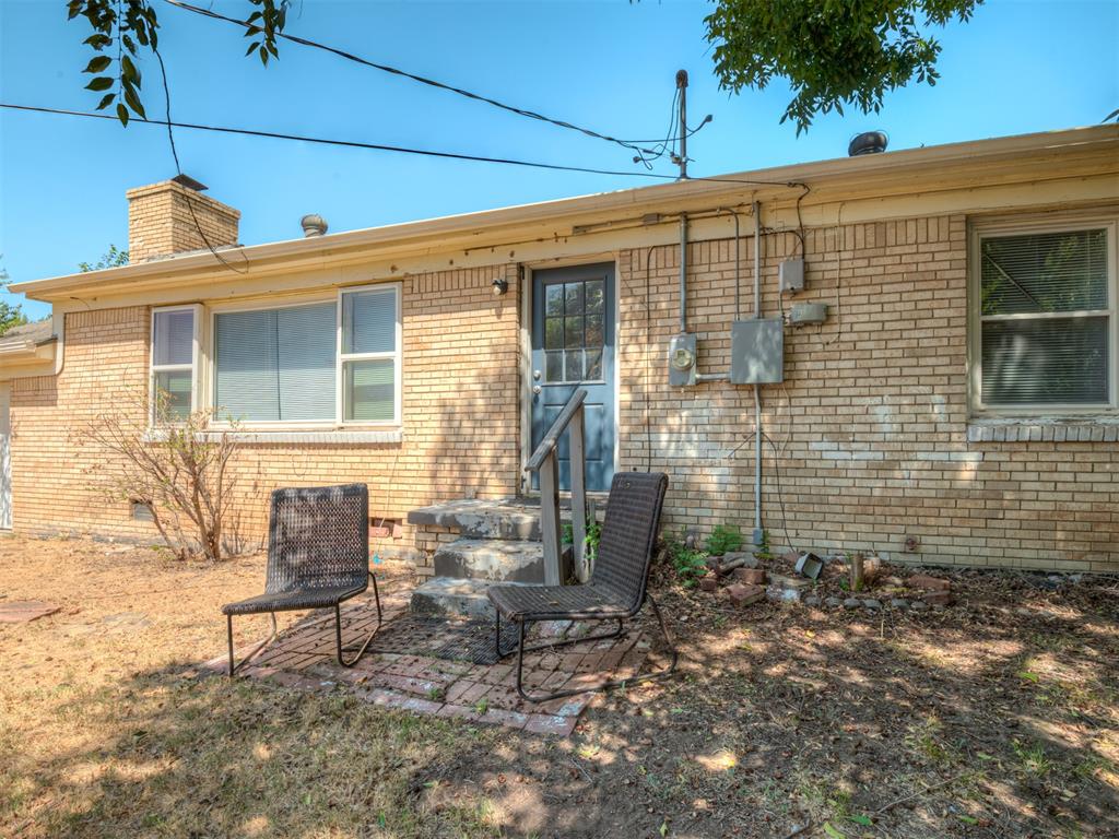 1414 Oxford Way Property Photo 34