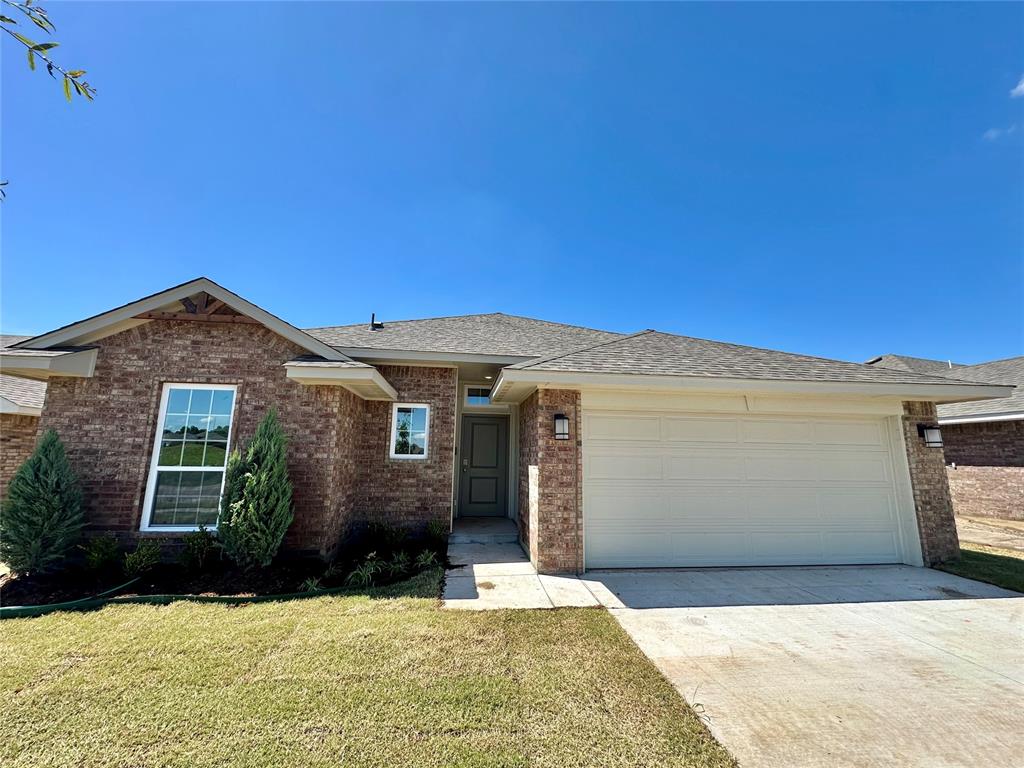 8700 NW 75th Street Property Photo 1