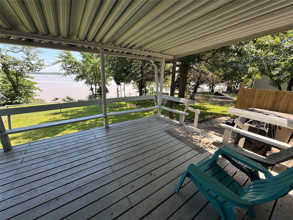 415472 1073 Road Property Photo 6