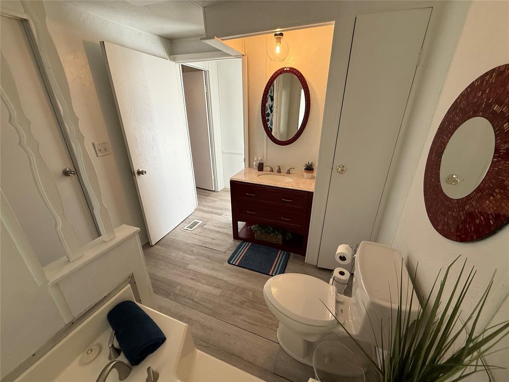 415472 1073 Road Property Photo 27