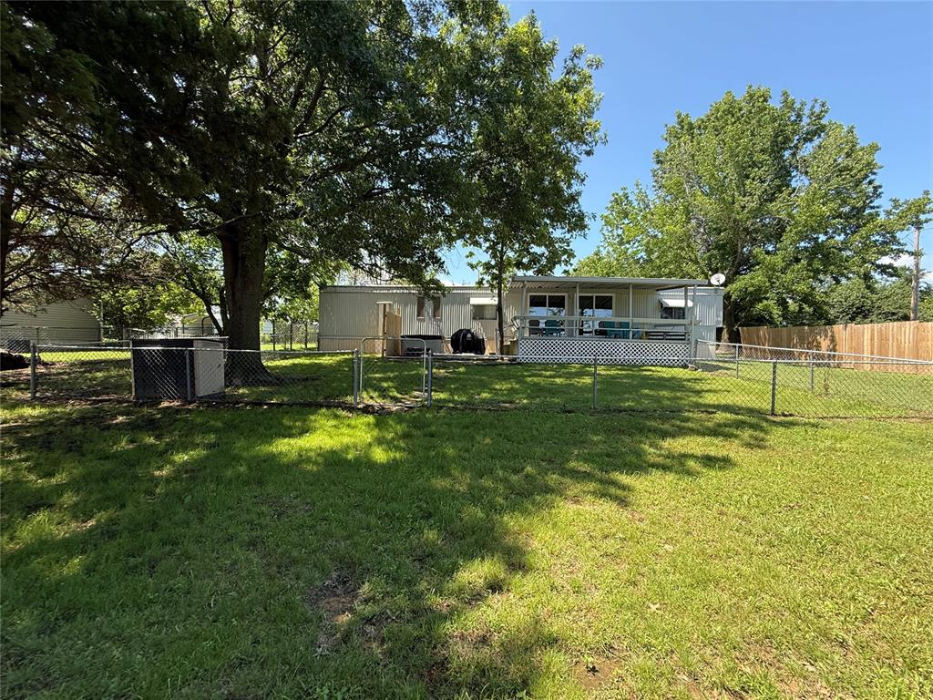 415472 1073 Road Property Photo 33