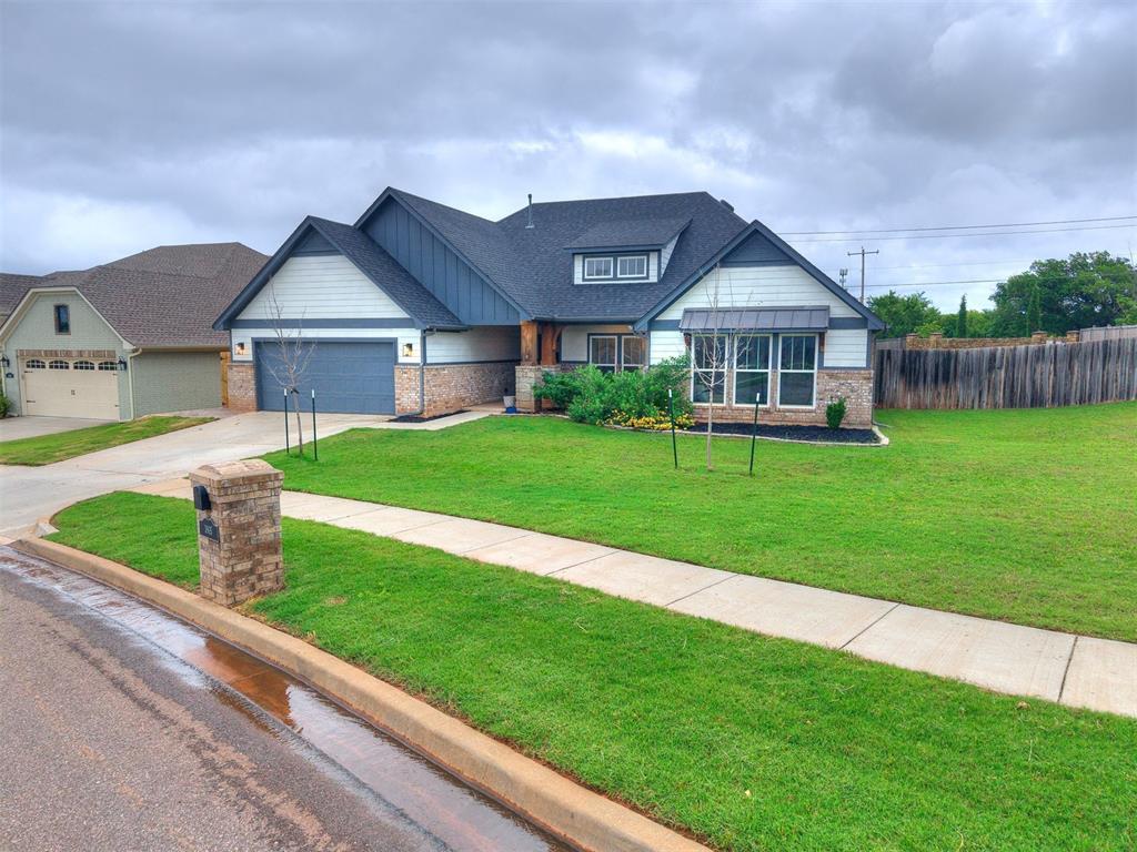 3905 Bandera Trail Property Photo 1