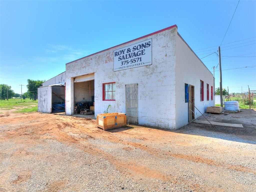 613 W Broadway Avenue Property Photo 5