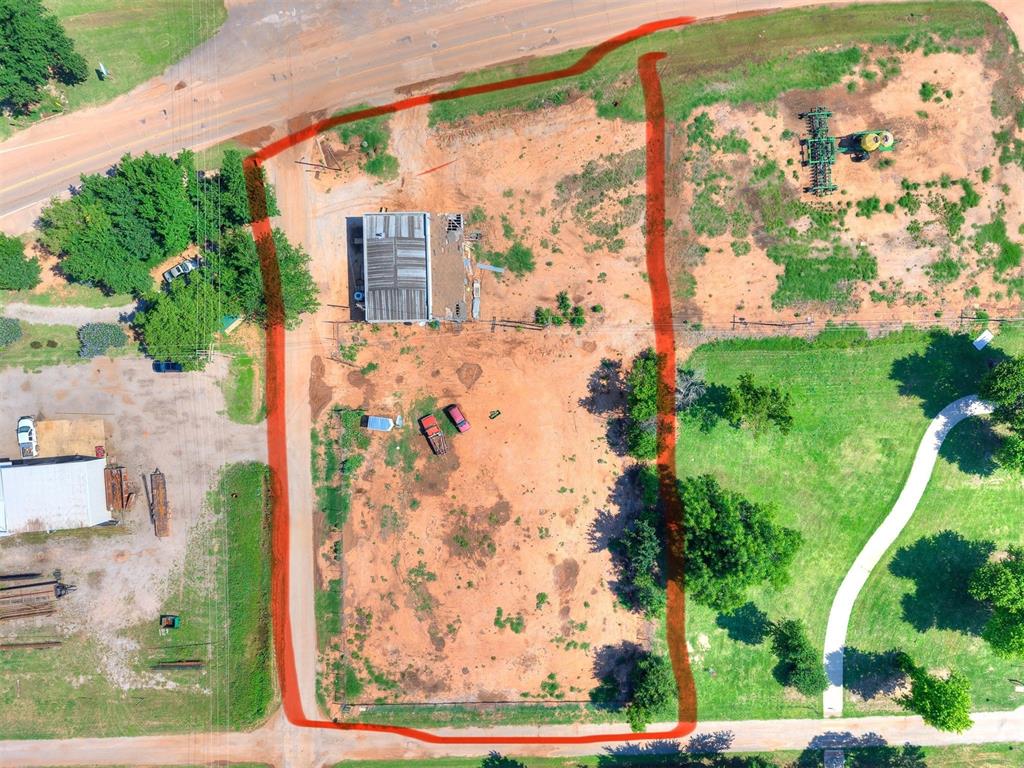 613 W Broadway Avenue Property Photo 7