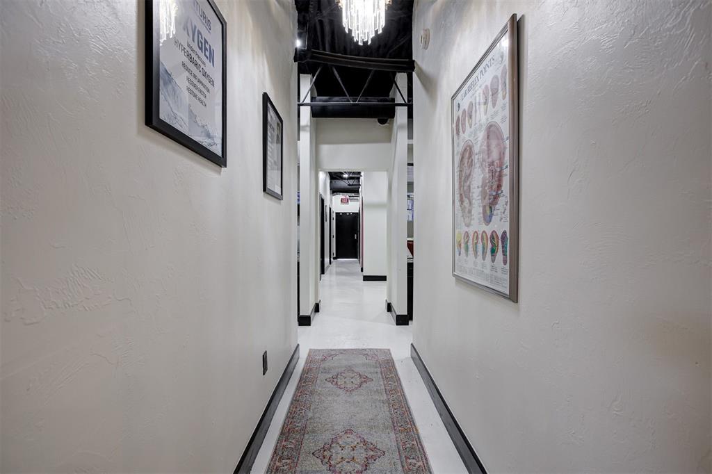 6500 N Meridian Avenue Property Photo 11