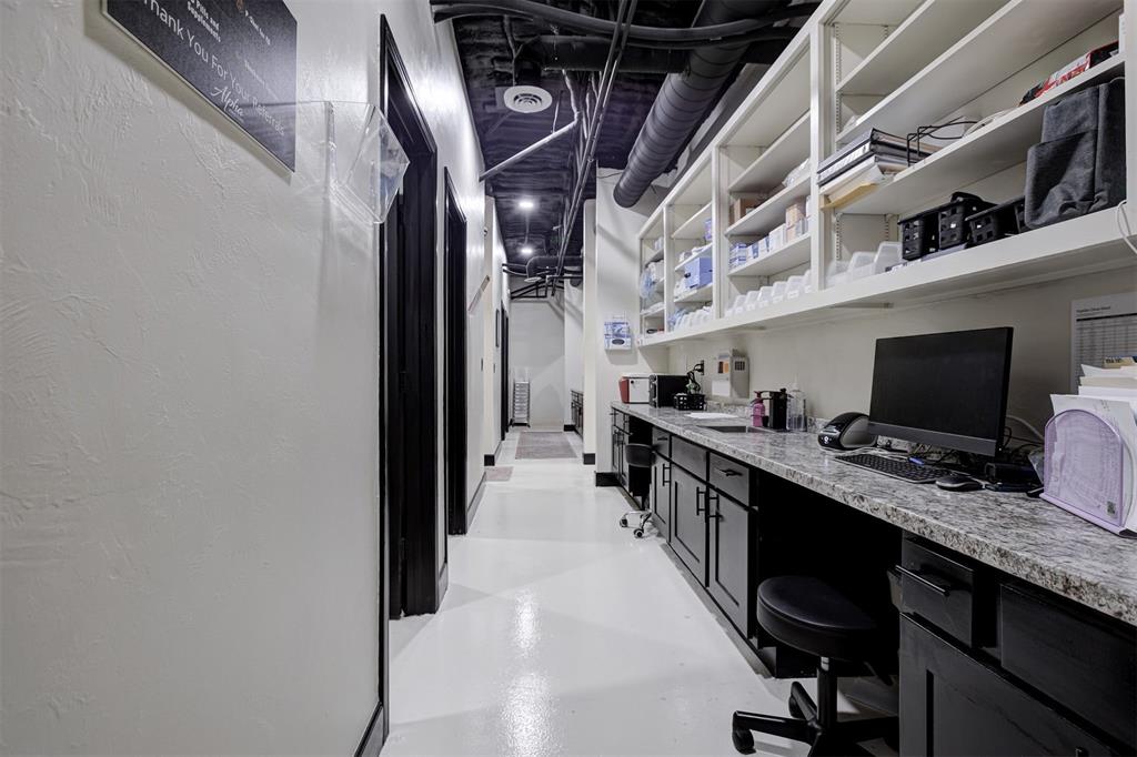 6500 N Meridian Avenue Property Photo 33