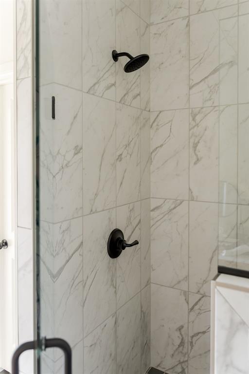 4704 Half Moon Way Property Photo 23