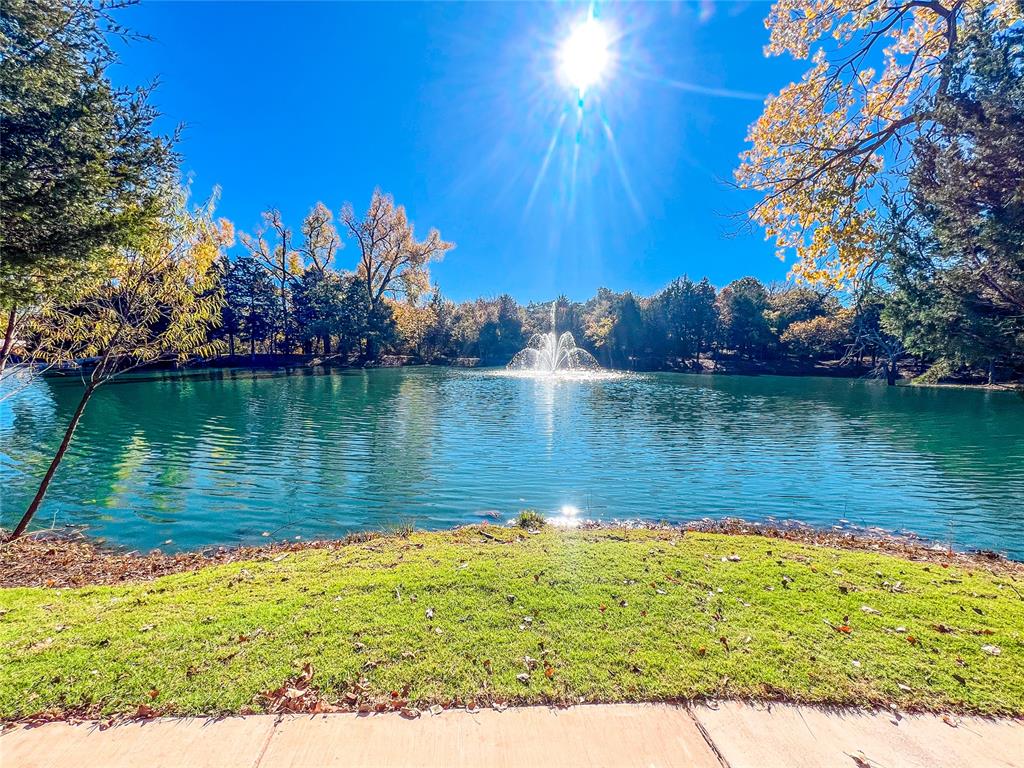 4704 Half Moon Way Property Photo 30