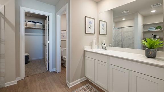 6113 Green Meadow Lane Property Photo 9