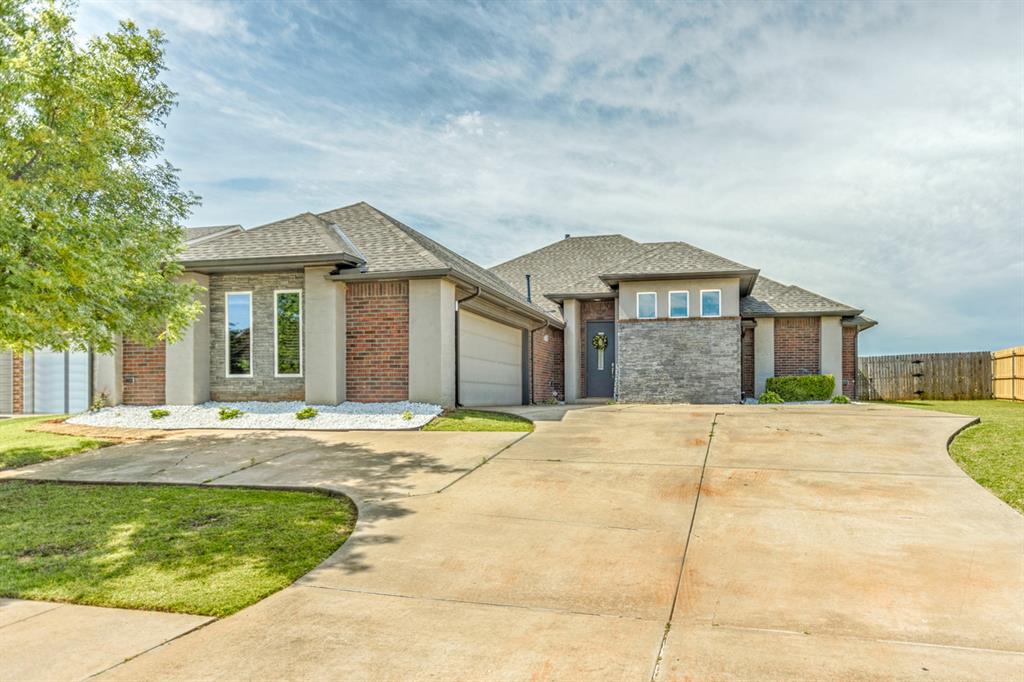 17333 Shadow Hawk Lane Property Photo