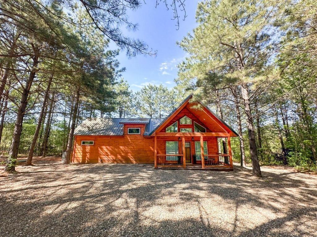 142 Champion Way Property Photo 1