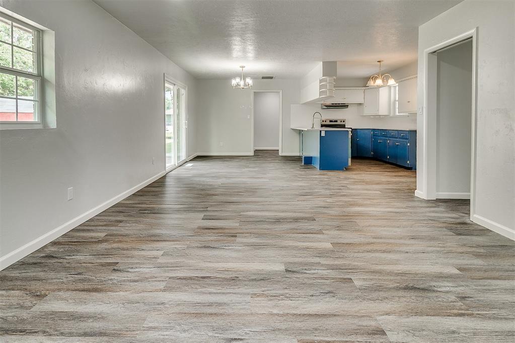 5309 S Blackwelder Avenue Property Photo 13