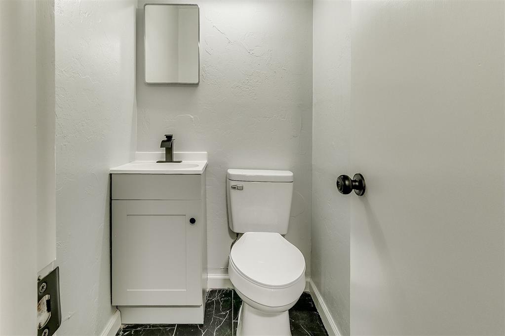 5309 S Blackwelder Avenue Property Photo 23