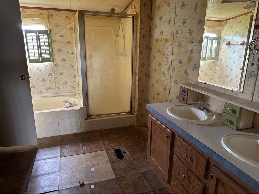 1194 County Street 2955 Street Property Photo 7