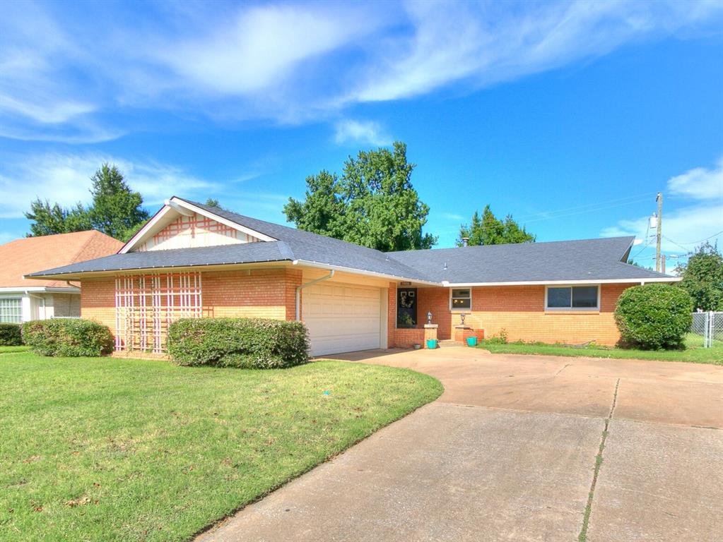 5906 N Shawnee Avenue Property Photo 1