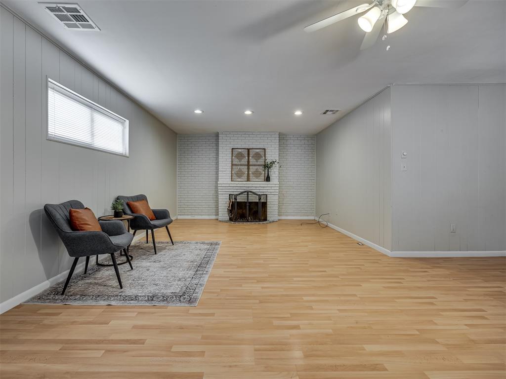 5936 N Ione Drive Property Photo 8