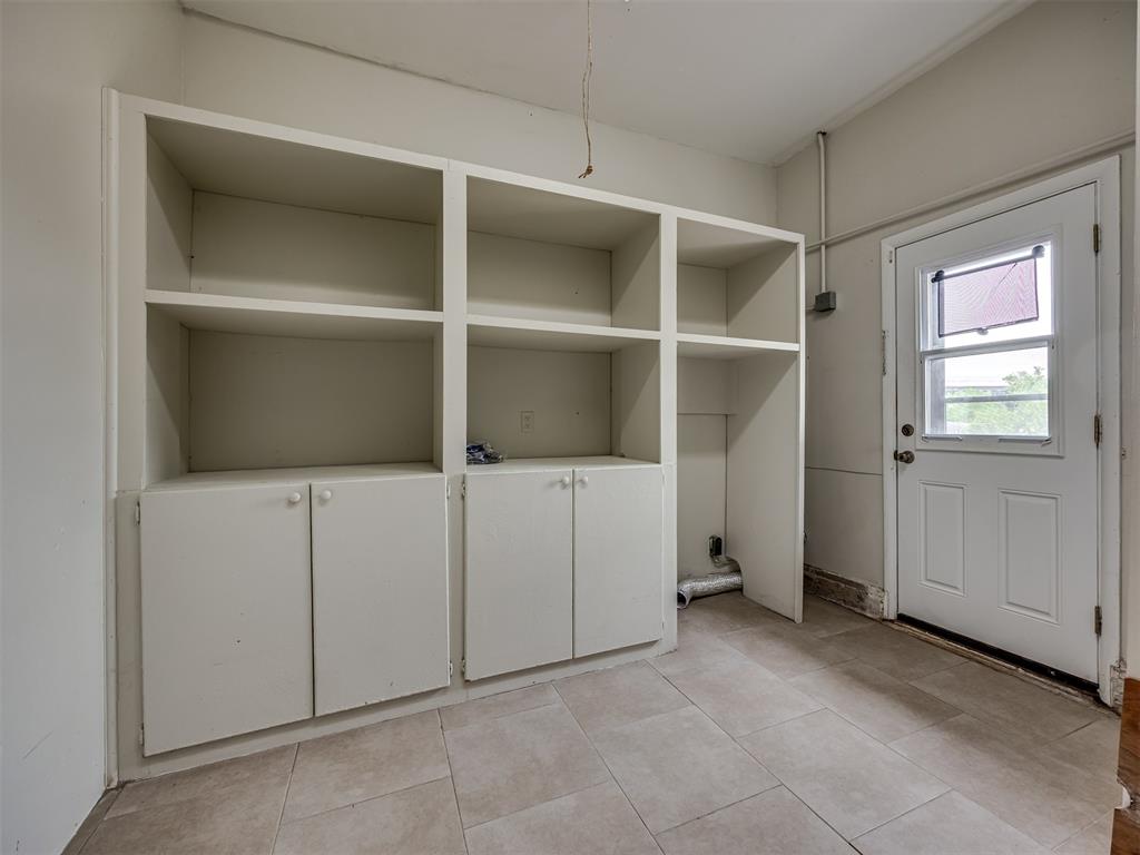 5936 N Ione Drive Property Photo 32